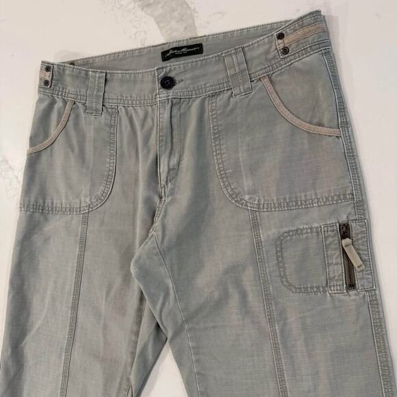 Eddie Bauer Blakely Fit Cropped Cargo Capri Utility Pants Women's 8 Sage Green - Picture 2 of 10